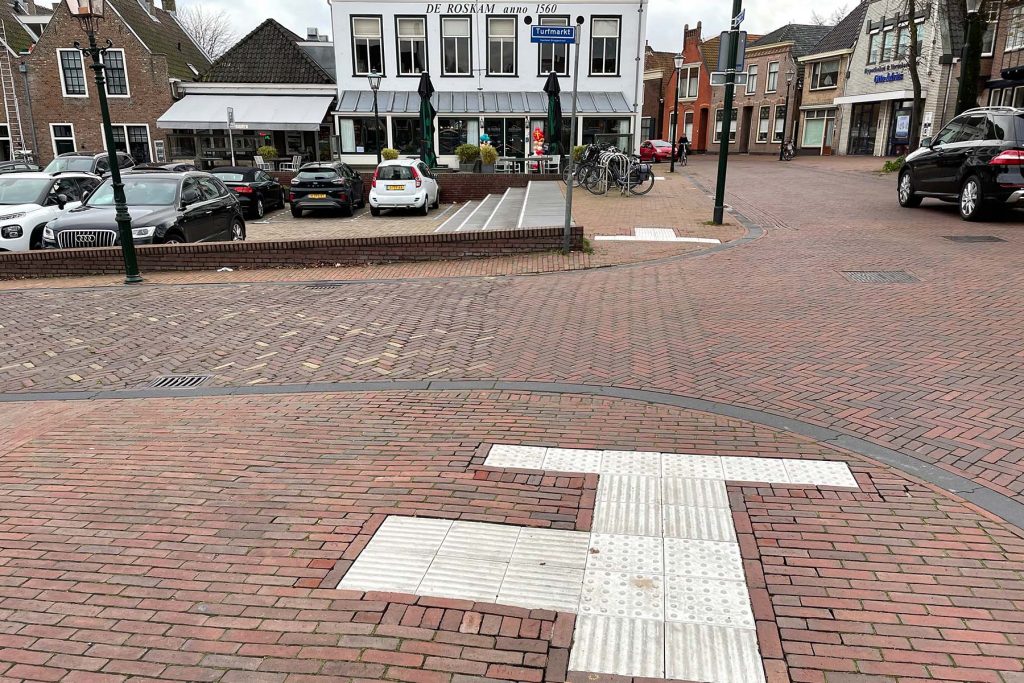 Ribbeltegels bij de Turfmarkt